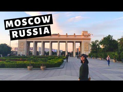 WE WENT INSIDE THE KREMLIN | MOSCOW TRAVEL VLOG