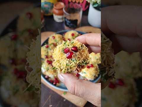 5 minutes snack for your Holi party 🤌✨. #cookwithpooja #chaat #basketchaat #katorichaatrecipe #snack