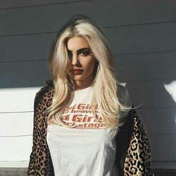 Júlia